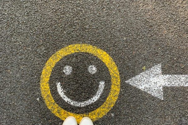 How to Get Your First 10 Paying Customers: A Startup Launch Guide That Works Without Ads